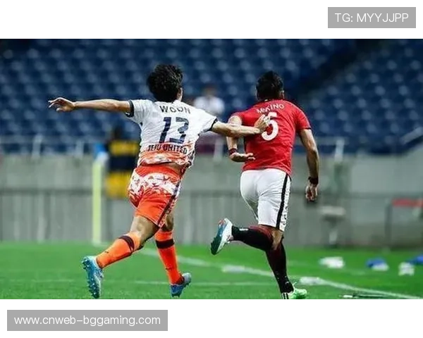 首尔FC客场表现低迷主力后卫停赛再遭重创球队前景堪忧 首尔FC客场表现低迷主力后卫停赛再遭重创球队前景堪忧